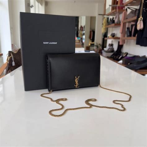 ysl portafoglio con catena